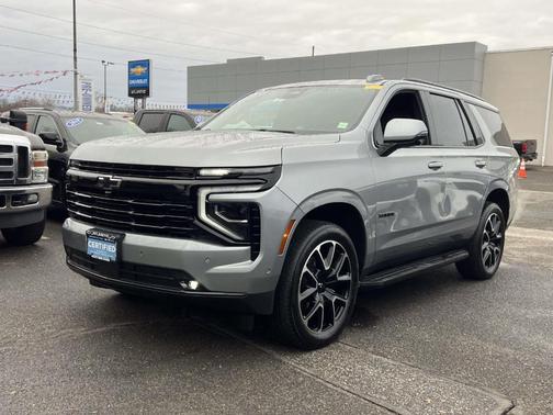2025 Chevrolet Tahoe RST