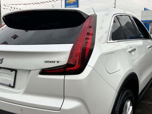 2023 Cadillac XT4 Luxury