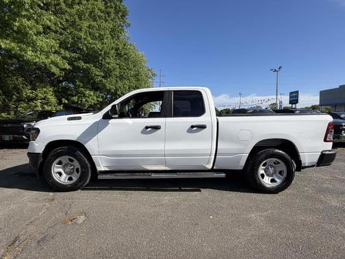 Bright White Clearcoat 2023 RAM 1500 Tradesman