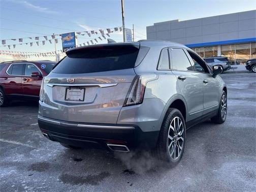 2025 Cadillac XT5 Sport