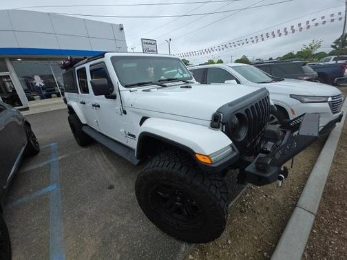 2022 Jeep Gladiator Overland