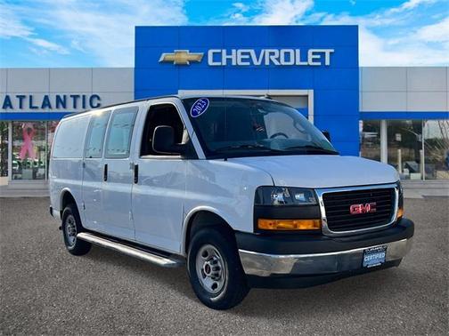 2023 GMC Savana 2500 Work Van
