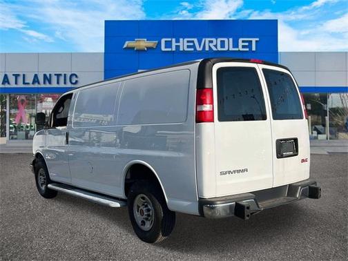 2023 GMC Savana 2500 Work Van