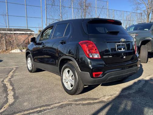 2022 Chevrolet Trax LS