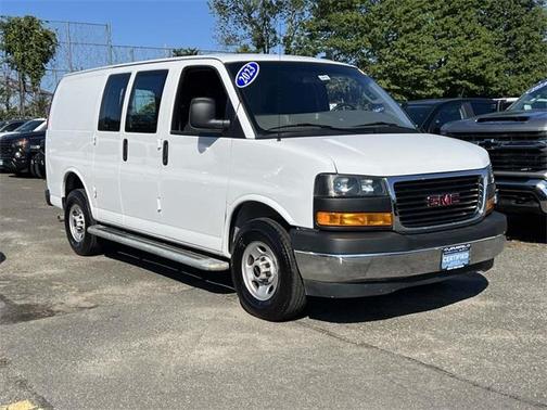 2023 GMC Savana 2500 Work Van