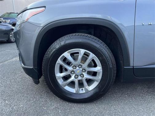 2021 Chevrolet Traverse LT Leather