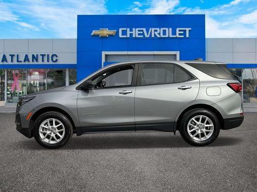 Sterling Gray Metallic 2023 Chevrolet Equinox LS