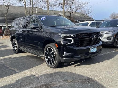 2024 Chevrolet Suburban RST