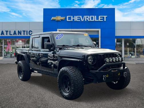 2022 Jeep Gladiator Sport