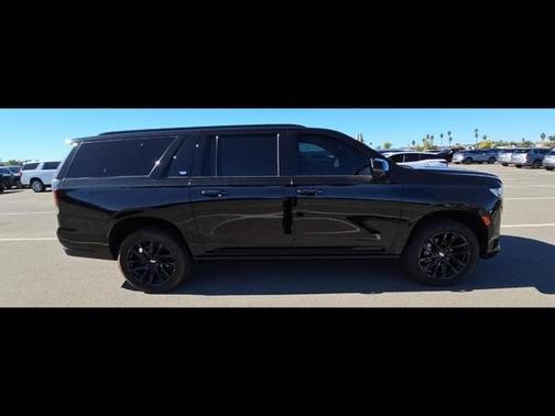 2024 Cadillac Escalade ESV Sport Platinum