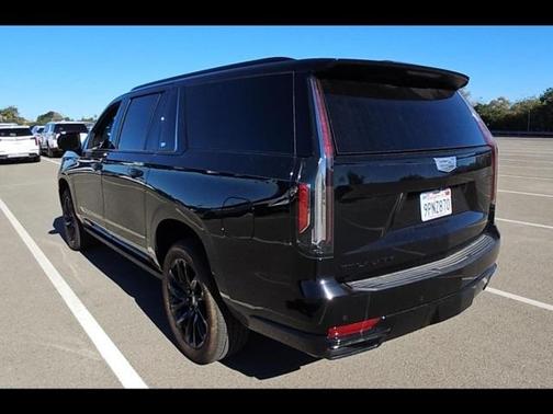 2024 Cadillac Escalade ESV Sport Platinum