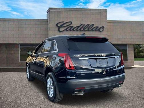 2022 Cadillac XT5 Luxury