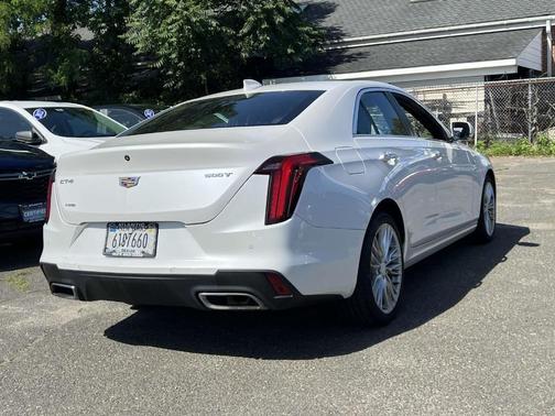 2021 Cadillac CT4 Premium Luxury