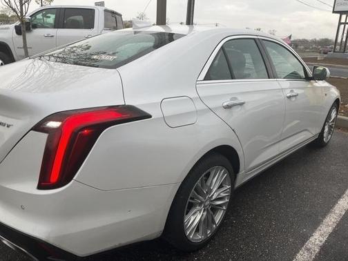 2021 Cadillac CT4 Premium Luxury