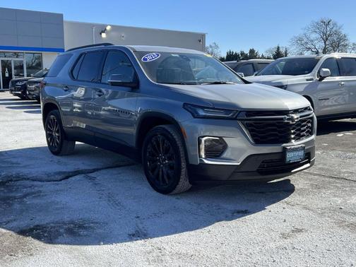 2023 Chevrolet Traverse RS