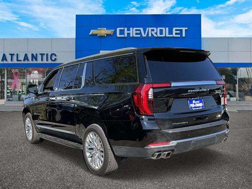 Onyx Black 2025 GMC Yukon XL Denali