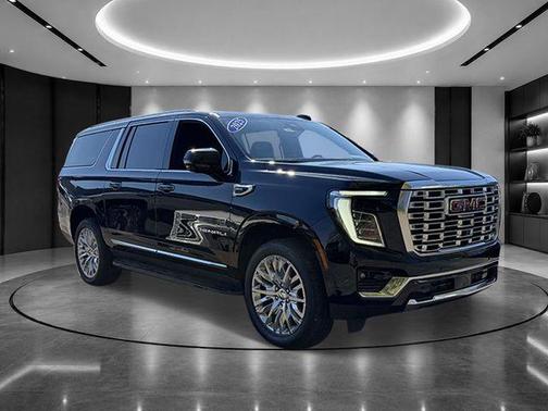 Onyx Black 2025 GMC Yukon XL Denali