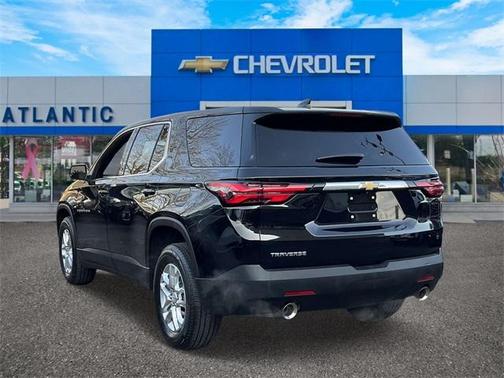 2023 Chevrolet Traverse LS