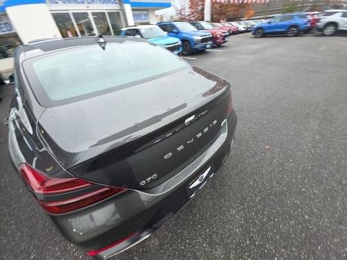 2025 Genesis G70 2.5T