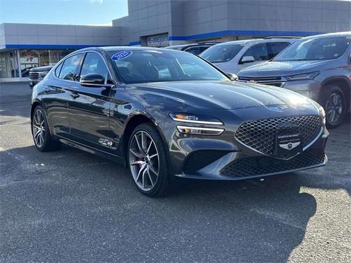 2025 Genesis G70 2.5T