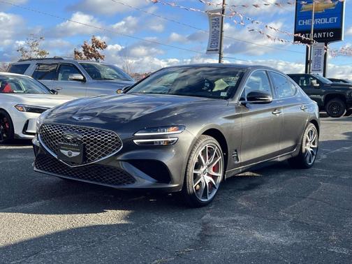 2025 Genesis G70 2.5T