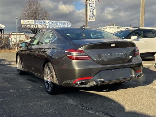 2025 Genesis G70 2.5T