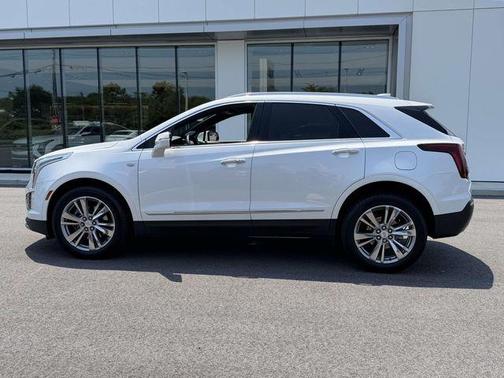 Crystal White 2024 Cadillac XT5 Premium Luxury