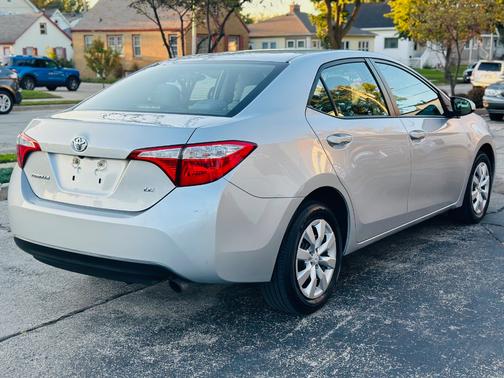 2015 Toyota Corolla LE