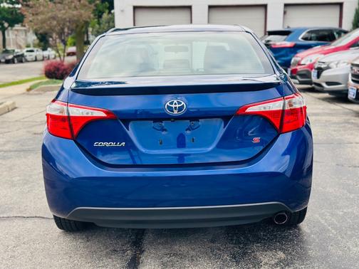 Blue 2015 Toyota Corolla S