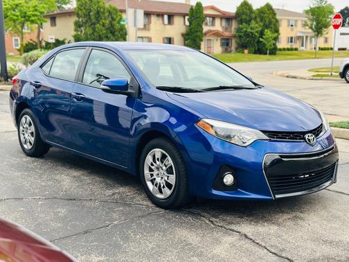 Blue 2015 Toyota Corolla S