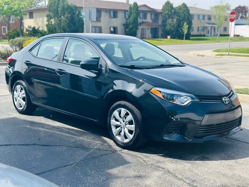 Black 2015 Toyota Corolla LE