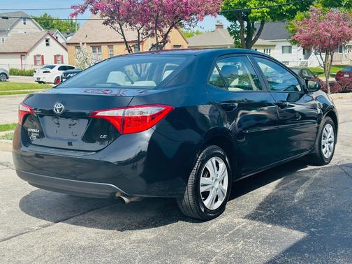 Black 2015 Toyota Corolla LE