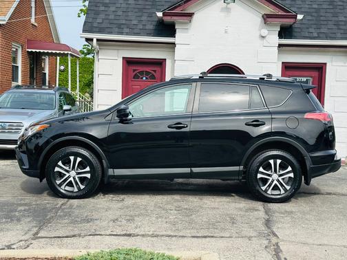 Black 2018 Toyota RAV4 LE