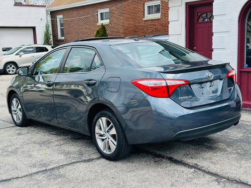 Gray 2016 Toyota Corolla LE Plus