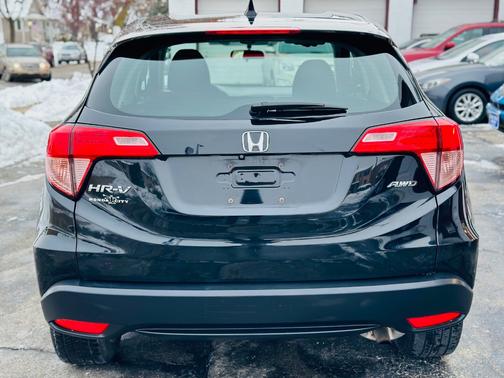 2016 Honda HR-V LX