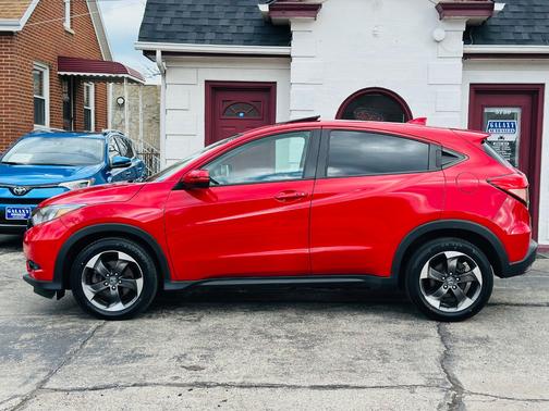 Red 2018 Honda HR-V EX