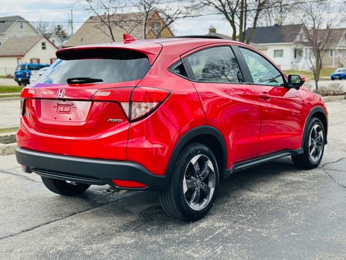Red 2018 Honda HR-V EX