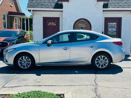 Silver 2017 Mazda Mazda3 Sport