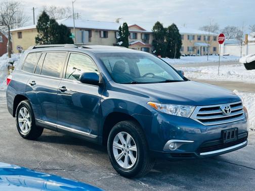 2013 Toyota Highlander Base