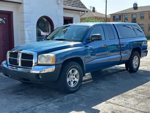 2005 Dodge Dakota SLT