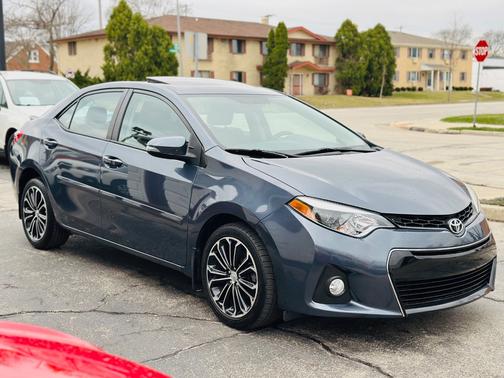 Gray 2016 Toyota Corolla S Premium