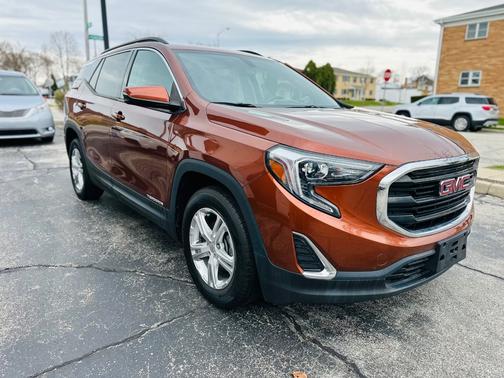 ORANGE 2019 GMC Terrain SLE