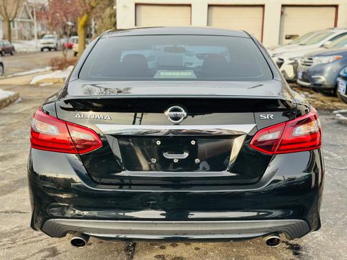 2017 Nissan Altima 2.5 SR