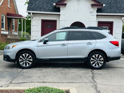 Silver 2015 Subaru Outback 2.5i Limited