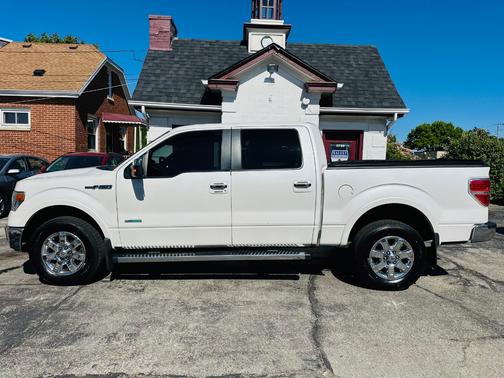 White 2014 Ford F-150 Lariat