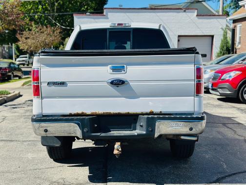 White 2014 Ford F-150 Lariat