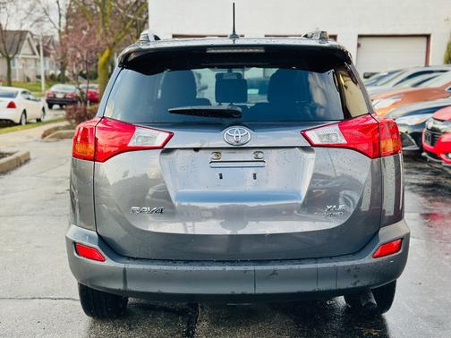Gray 2015 Toyota RAV4 XLE