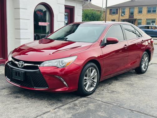 2017 Toyota Camry SE