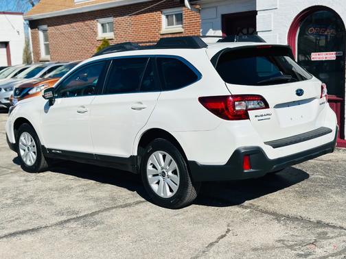 2019 Subaru Outback 2.5i Premium