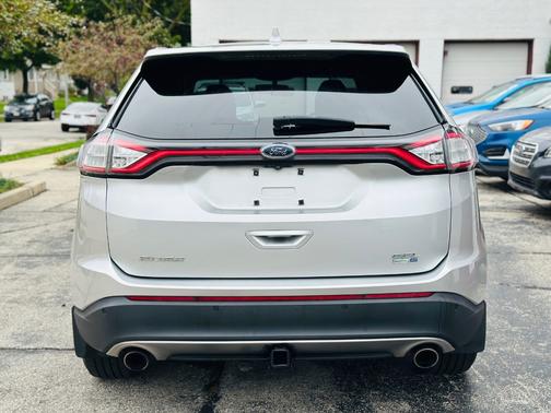 Silver 2015 Ford Edge SEL